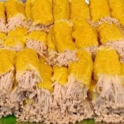 เกี๊ยวเด้งจัมโบ้ หมูเด้งเห็ดเข็มทอง