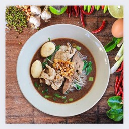 ก๋วยเตี๋ยวหมูน้ำตก
