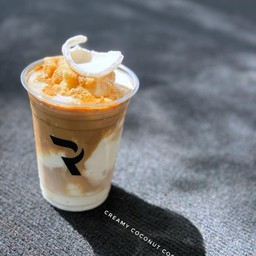 กาแฟนมมะพร้าวปั่น