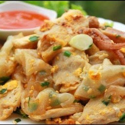 ก๋วยเตี๋ยวคั่วไก่