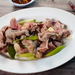 Boiled Beef Shank with Dipping Sauce