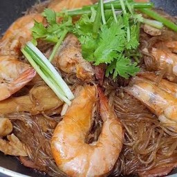 กุ้งอบวุ้นเส้น