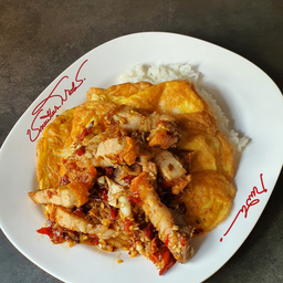 ข้าว+หมูกรอบคั่วพริกเกลือ+ซุป