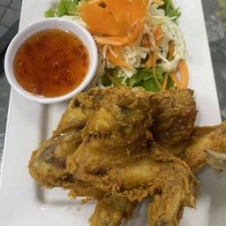 ปีกไก่ทอด