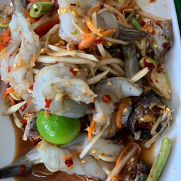 ส้มตำกุ้งสด