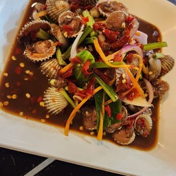 ยำหอยแครง