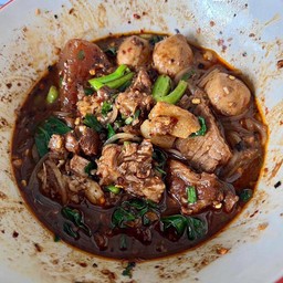 ก๋วยเตี๋ยวเรือป.ประทีปนครพนม(เซเว่นหนองญาติ)