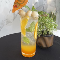 โซดาลิ้นจี่ส้ม Lychee Orange Soda