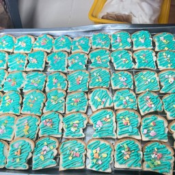 ปังหนึบบลูสายรุ้ง