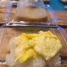ข้าวเหนียวน้ำกะทิทุเรียน