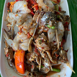 ตำปูม้ากุ้งสดไร้เส้น