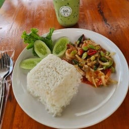 ร้านWhite Houseอาหารตามสั่ง