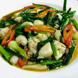 เนื้อปูผัดต้นหอม