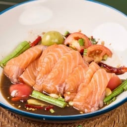 [อร่อยซ่ากับโค้ก] เกาเหลาแซลมอนปลาร้า +  โค้ก ไม่มีน้ำตาล (กระป๋อง) 