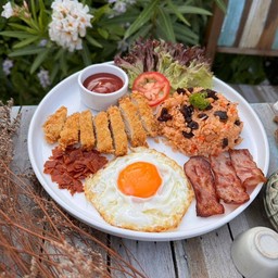 ข้าวผัดมีคุณ