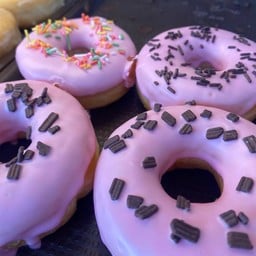 Daily Donuts สาขาหนองแขม เพชรเกษม110