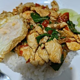 ข้าวกระเพราไก่