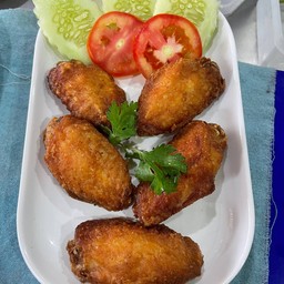 B14 ปีกไก่ทอด