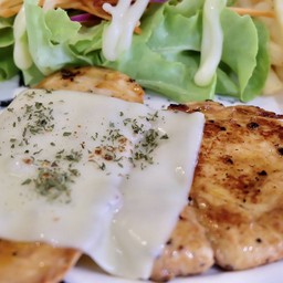 สเต็กไก่+ชีส