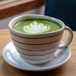 HOT MATCHA LATTE