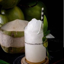มะพร้าวน้ำหอมนมสดปั่น smoothie coconut water