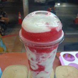 มิกซ์เบอร์รี่นมสดปั่น