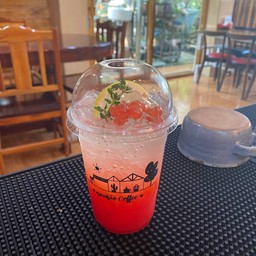 พั้นซ์โซดา