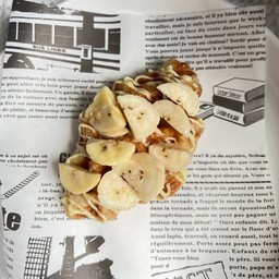 ครอฟเฟิล กล้วย ราดวนิลา