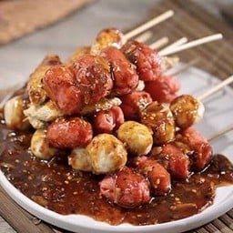 ลูกชิ้นสุ่ม 20 ไม้ (แถม 2 ไม้)