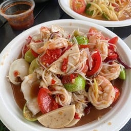 ส้มตำบ้านฟ้า