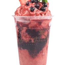 สตอเบอร์รี่บลูเบอร์รี่ สมูทตี้