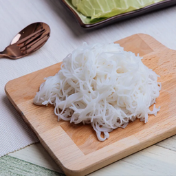 เส้นหมี่ลวก