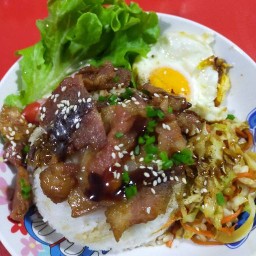 ครัวแม่เอ๋ เพชรเกษม28
