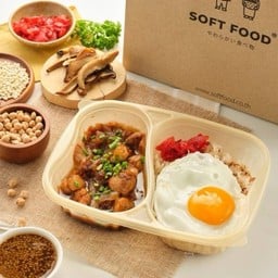 ข้าวสันในไก่เทอริยากิไข่ดาว  Chicken Teriyaki And Sunny Side Up Egg