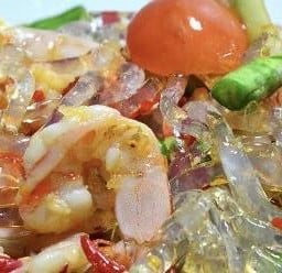 ส้มตำเส้นแก้วกุ้งสุก 5 ตัว
