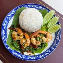 ข้าวกะเพรากุ้ง