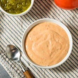 ซอส เทาซัน