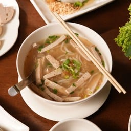 ก๊วยจั๊บญวนเส้นสด ( Vietnam noodle )