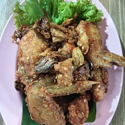 ปีกไก่ทอด