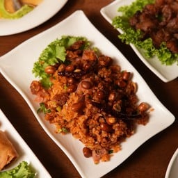 แหนมคลุก (Naem Kruk), Deep fried rice croquet and sour preserved pork