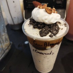 Cookie &Cream _ALMOND_( แพ้ถั่วกดข้ามเท่านั้นค่ะ)