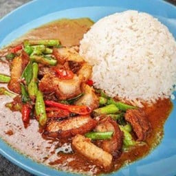 กระเพรา หลานม่า