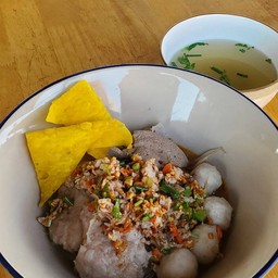 ก๋วยเตี๋ยวหมูรวม