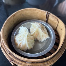 จีบกุ้งถุงทอง