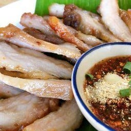 คอหมูย่าง Lm (100G)