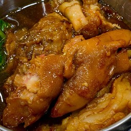 บะหมี่ขาหมู