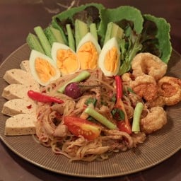 MADELA มาเดอะล่า