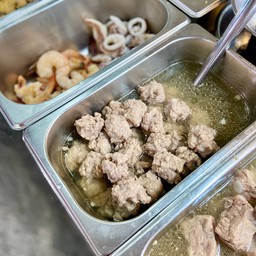 เกาเหลาหมูก้อน