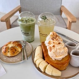 Carina bakery & cafe