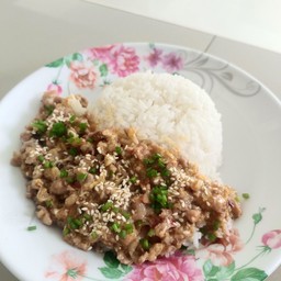 หมูสับผัดมะหล่า